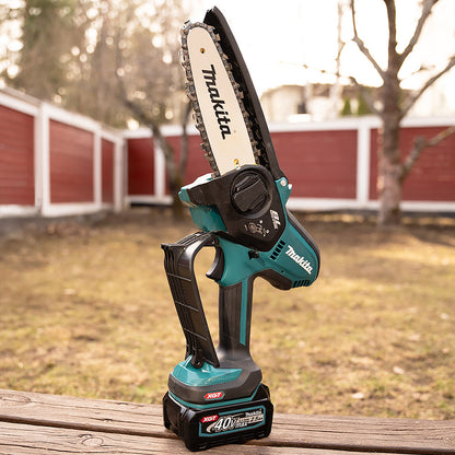 Makita UC029GZ 40V Max XGT 6" Cordless Chainsaw – Body Only
